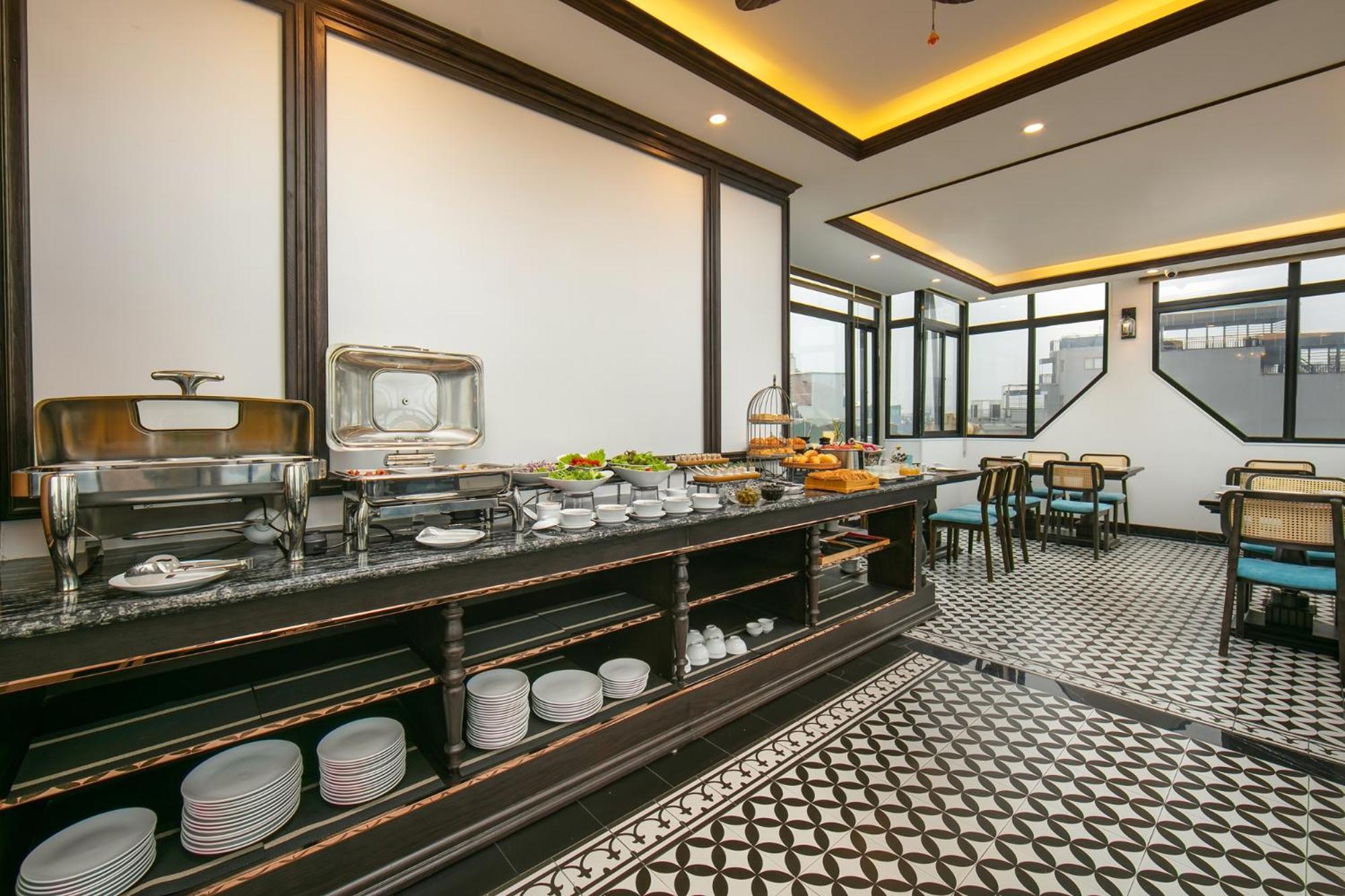 Media Central Hotel & Spa Hanoi Bagian luar foto
